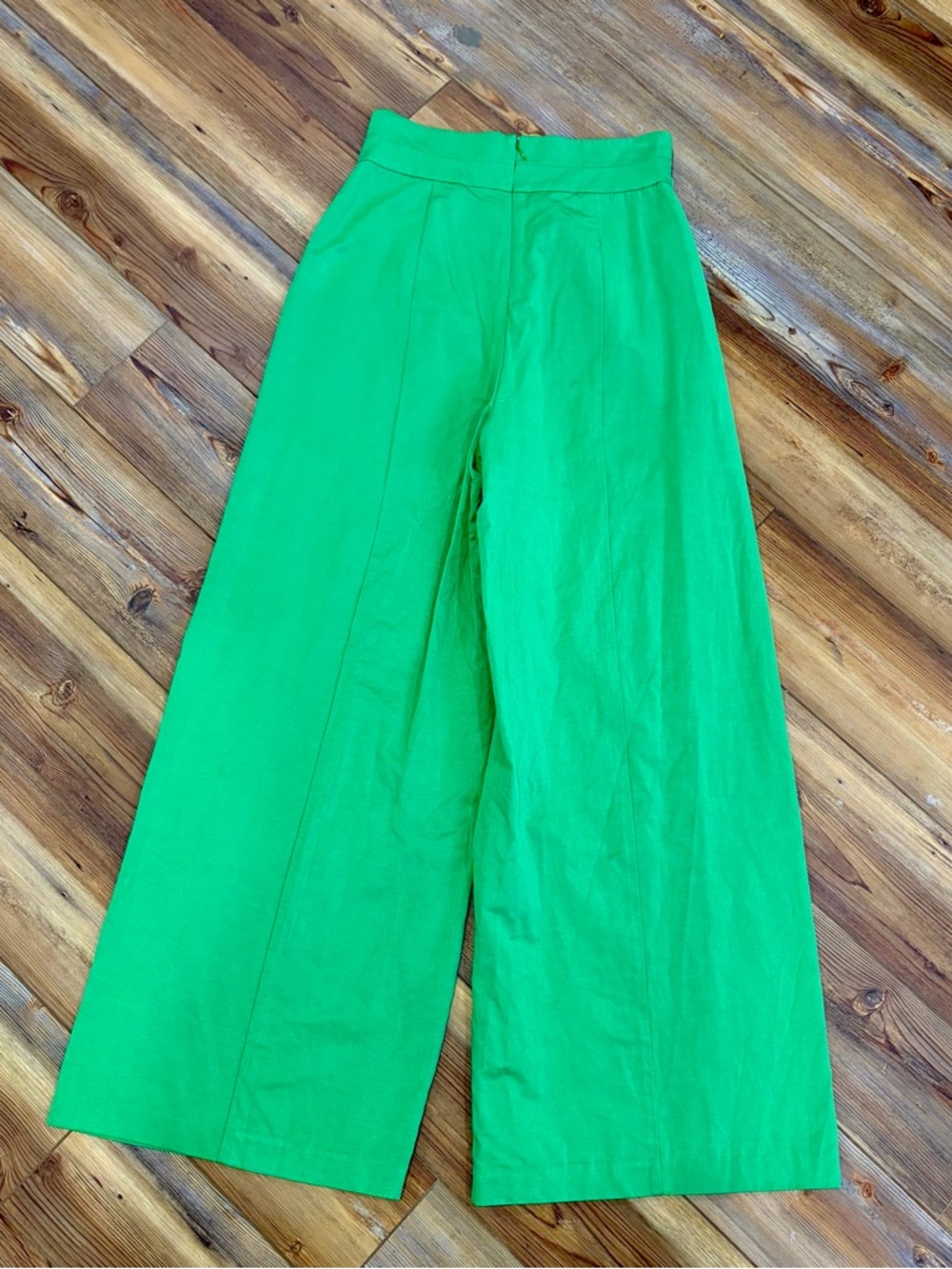 BCBG MaxAzria Wide Leg High-Waisted Trousers Pants - Picture 6 of 7